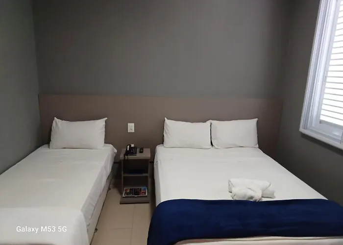 Ribs Hotel